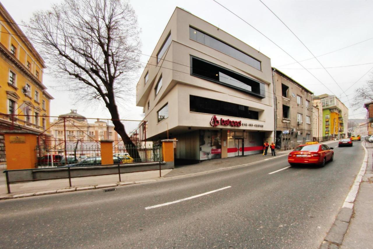 Apartman Centar- Free Parking Apartment Sarajevo Bagian luar foto